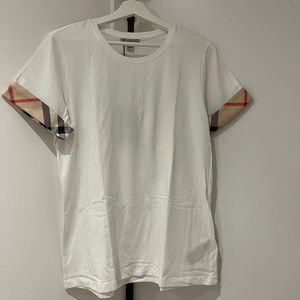BURBERRY white t-shirt (XL)